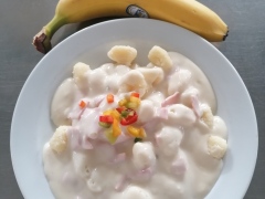 Bramborove-noky-syrova-omacka-se-sunkou