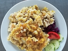 Grenadýrský pochod (brambory, těstoviny, slanina, vejce)