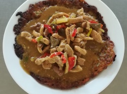 Masová směs Purkmistr (vepř. maso, játra, paprika), bramborák