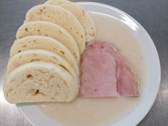 Uzena-kyta-krenova-omacka-houskovy