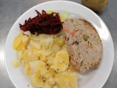Zahradnicka-sekana-vareny-brambor