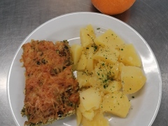 Zapecena-brokolice-se-syrem-vareny-brambor