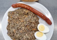 Kremova-cocka-50g-klobasa-varene-vejce-pecivo